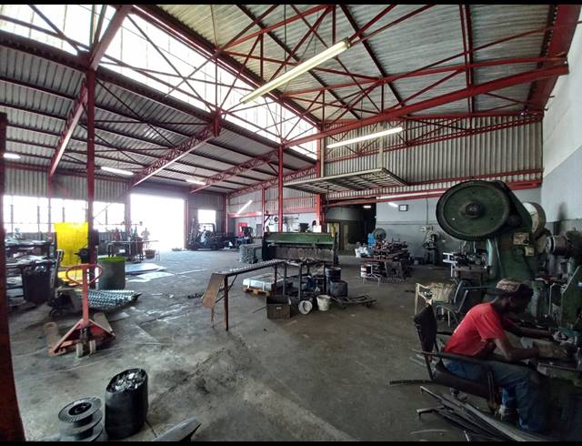 440M² MINI FACTORY TO LET IN KNIGHTS